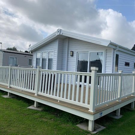 8 Birth Lodge On Cayton Bay Holiday Park Scarborough Ngoại thất bức ảnh