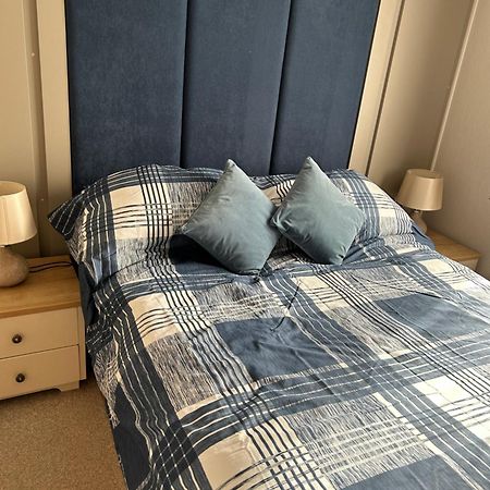8 Birth Lodge On Cayton Bay Holiday Park Scarborough Ngoại thất bức ảnh