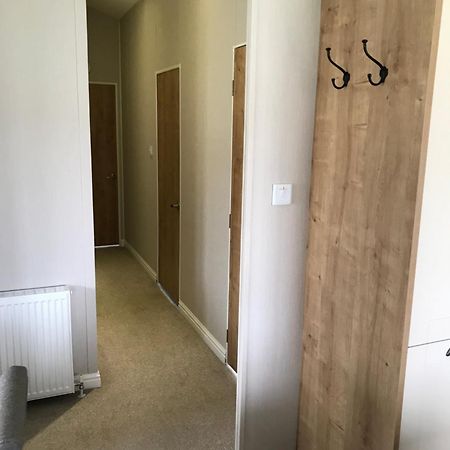 8 Birth Lodge On Cayton Bay Holiday Park Scarborough Ngoại thất bức ảnh