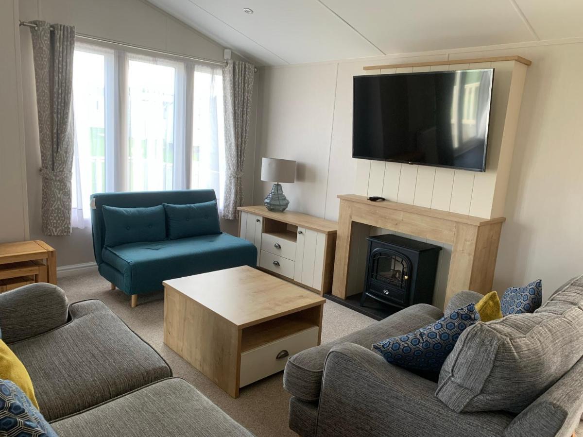 8 Birth Lodge On Cayton Bay Holiday Park Scarborough Ngoại thất bức ảnh