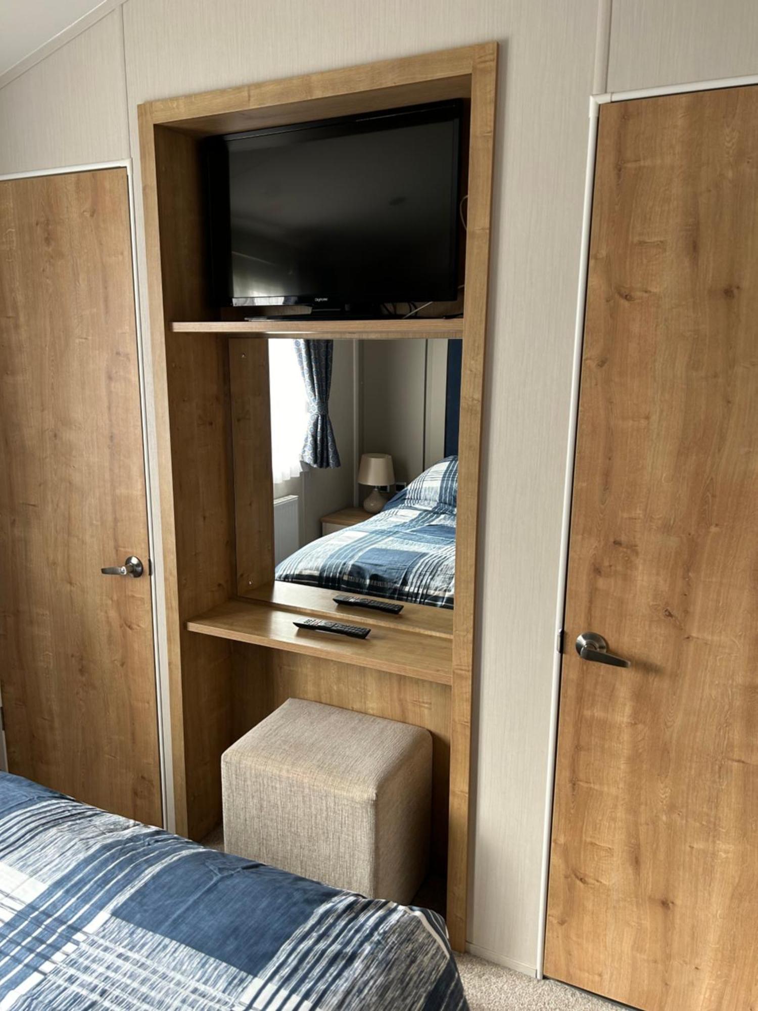 8 Birth Lodge On Cayton Bay Holiday Park Scarborough Ngoại thất bức ảnh